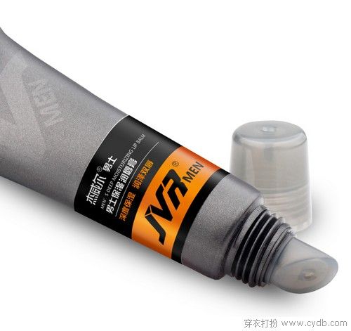 唇膏，干燥必備一號(hào)