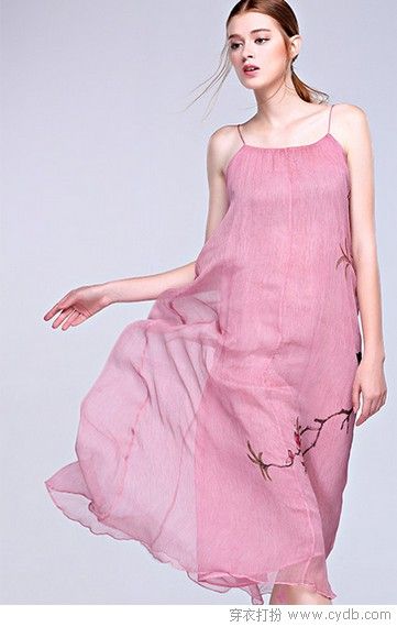 淡彩色系甜美裙裝