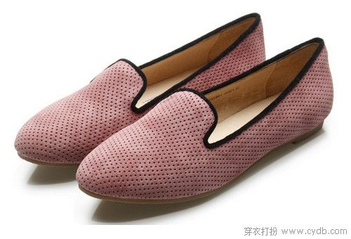 鏤空小鞋子 “爭”氣不悶氣